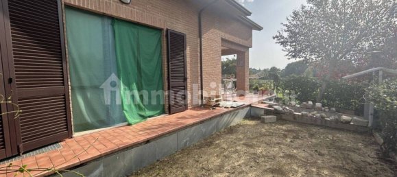 4 غرف نوم شقة في Corciano, Italy رقم 353593 3