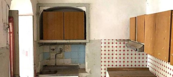 3 rooms House in Sessa Aurunca, Italy No. 37019 11