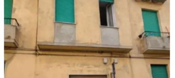 3 rooms Apartment in Livorno, Italy No. 41754 16
