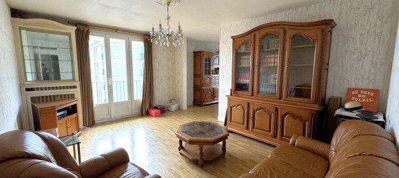 Квартира с 3 спальнями в Компьень, Франция № 153117 3