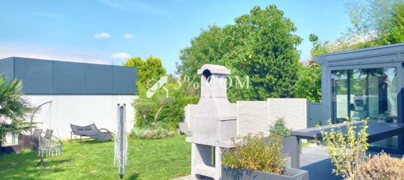 Villa de 3 dormitorios en Halluin, France No. 264896 4