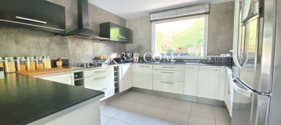 Villa de 3 dormitorios en Halluin, France No. 264896 2