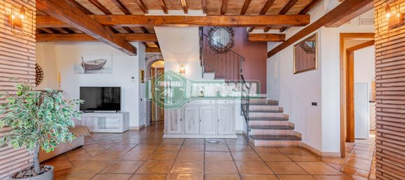 Villa de 6 habitaciónes en Trevignano Romano, Italy No. 298424 24