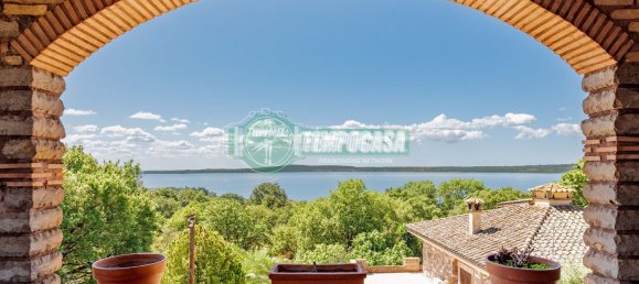 Villa de 6 habitaciónes en Trevignano Romano, Italy No. 298424 4