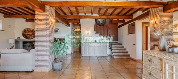 Villa de 6 habitaciónes en Trevignano Romano, Italy No. 298424 10