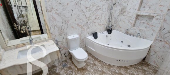 Вилла с 7 спальнями в Аль-Хаваниж, ОАЭ № 15150 10