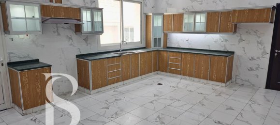 Вилла с 7 спальнями в Аль-Хаваниж, ОАЭ № 15150 8