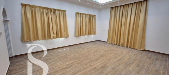 Вилла с 7 спальнями в Аль-Хаваниж, ОАЭ № 15150 5