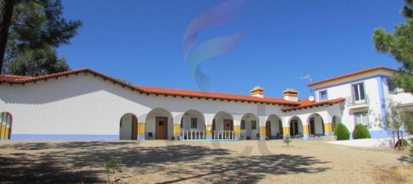 Castillos de 9 dormitorios en Almeirim, Portugal No. 63127 2