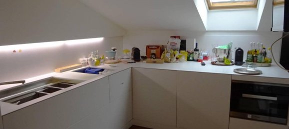 2 rooms Penthouse in Venice, Italy No. 38619 4