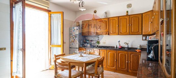 5 rooms Apartment in Viagrande, Italy No. 155463 11
