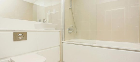 3 bedrooms Apartment in London, United Kingdom No. 10510 18