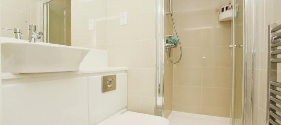 3 bedrooms Apartment in London, United Kingdom No. 10510 22