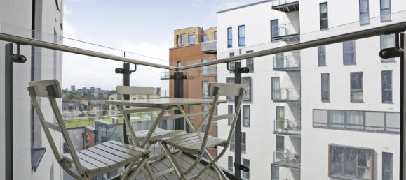 3 bedrooms Apartment in London, United Kingdom No. 10510 10