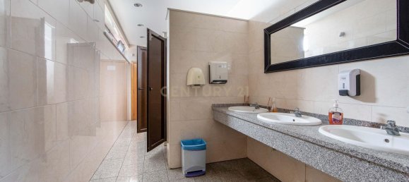 Propiedad comercial en Setubal, Portugal 511 m² No. 155977 19