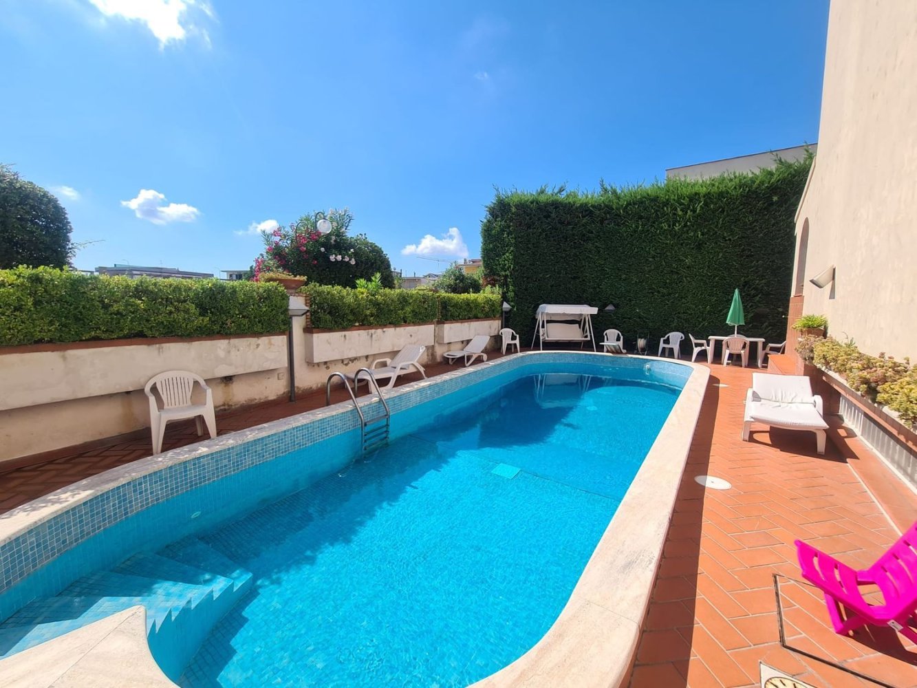 Вилла с 10 спальнями в Муньяно ди Наполи, Италия № 376756