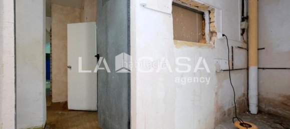 75m² Commercial property in Barcelona, Spain No. 171433 24