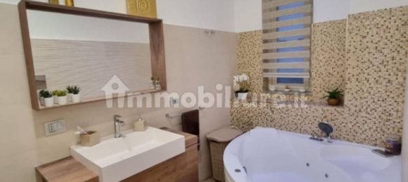 3 bedrooms Apartment in Messina, Italy No. 250852 7