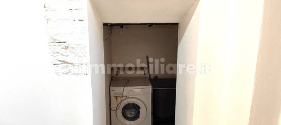 Apartamento de 1 dormitorio en Livorno, Italy No. 300512 16