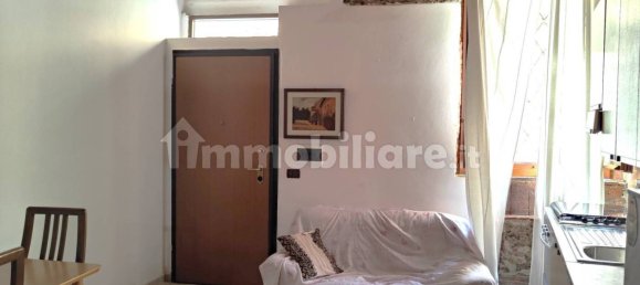 Apartamento de 1 dormitorio en Livorno, Italy No. 300512 2