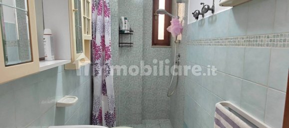 Apartamento de 1 dormitorio en Livorno, Italy No. 300512 15