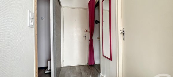 Studio in Troyes, France No. 155433 5