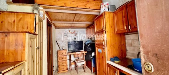 1 bedroom Apartment in Naples, Italy No. 16485 2