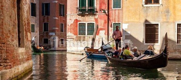 4 Schlafzimmer Wohnung in Venice, Italy, Nr. 268411 17