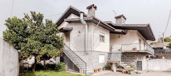 3 Schlafzimmer Haus in Requiao, Portugal, Nr. 181819 33