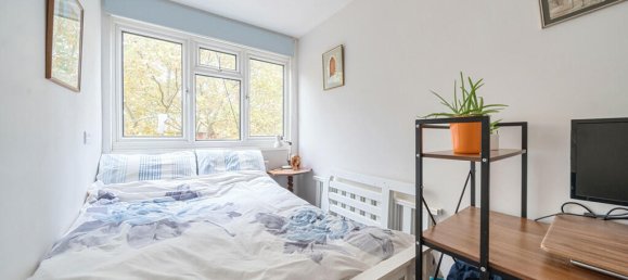 3 bedrooms Apartment in London, United Kingdom No. 7643 9