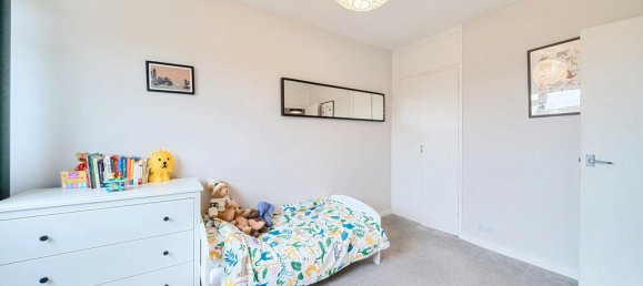 3 bedrooms Apartment in London, United Kingdom No. 7643 23