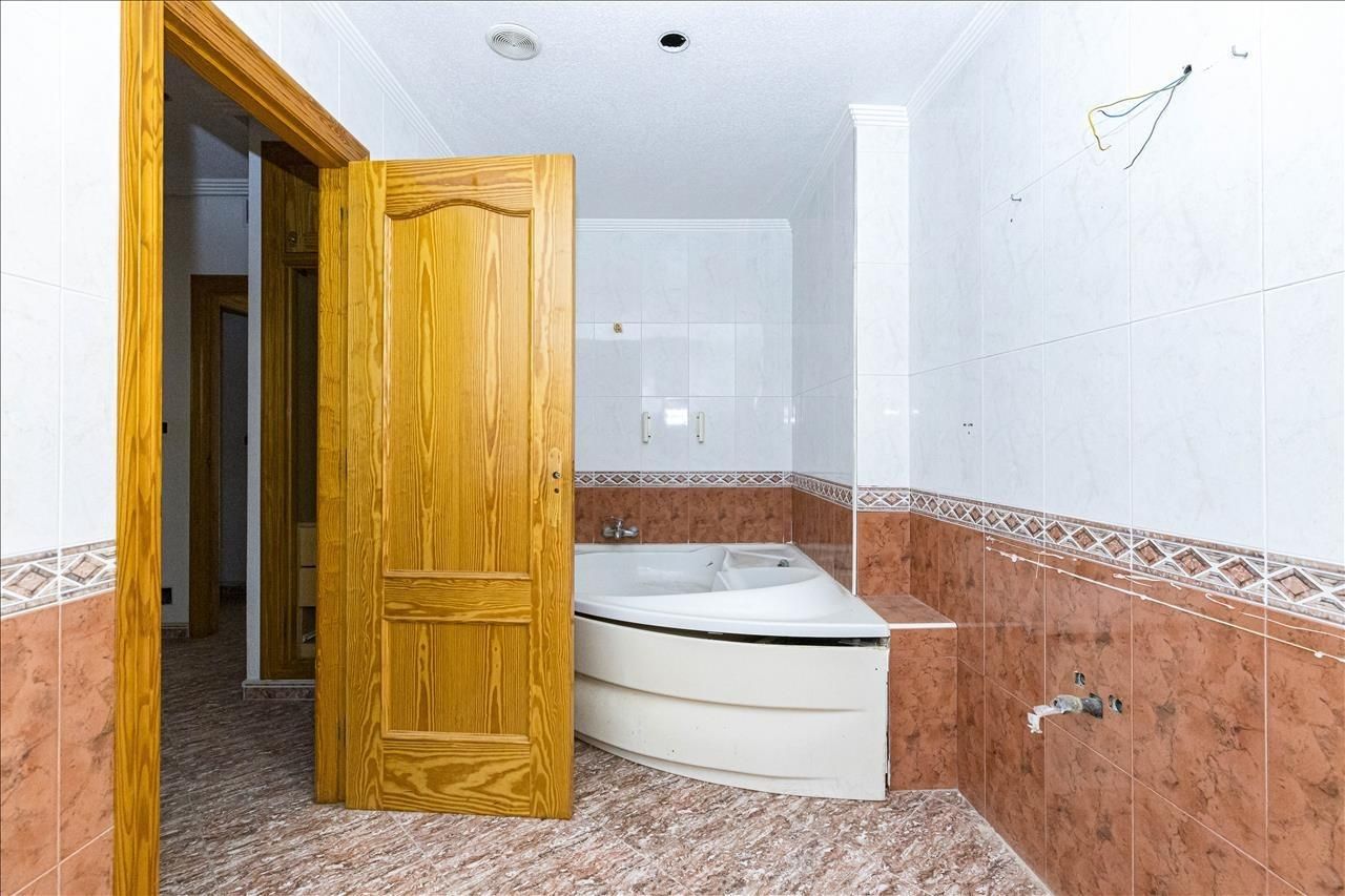 4 غرف نوم منزل في Ceuti, Spain رقم 165177