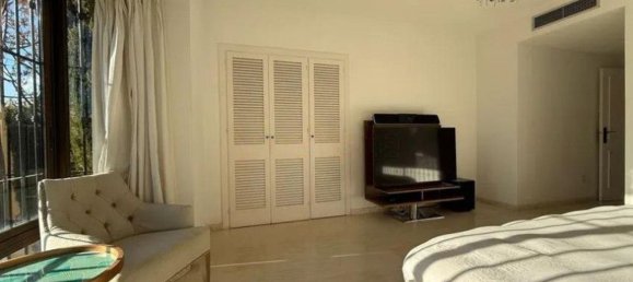 3 Schlafzimmer Wohnung in Estepona, Spain, Nr. 184127 12