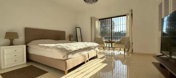 3 Schlafzimmer Wohnung in Estepona, Spain, Nr. 184127 14