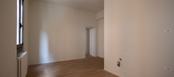 2غرفة شقة في Milan, Italy رقم 339031 9