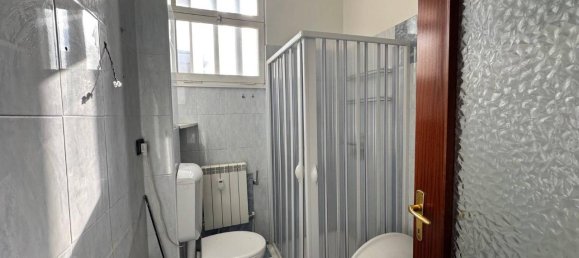 4غرفة شقة في Modena, Italy رقم 35311 11