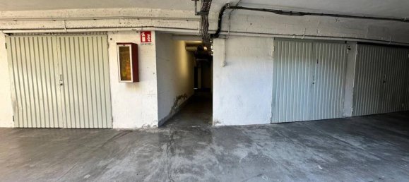 4غرفة شقة في Modena, Italy رقم 35311 16