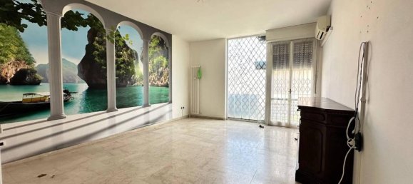 4غرفة شقة في Modena, Italy رقم 35311 2