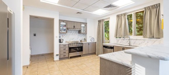 Villa T6 em Dubai Sports City, UAE N.º 14971 7