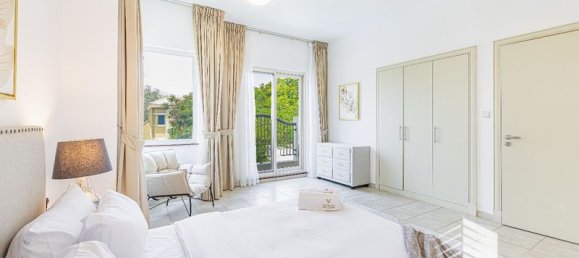 Villa T6 em Dubai Sports City, UAE N.º 14971 14