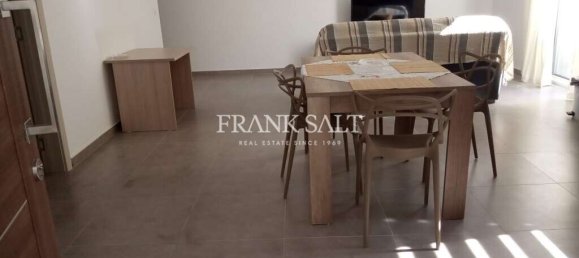 Apartamento de 2 dormitorios en Saint Paul's Bay, Malta No. 7896 2