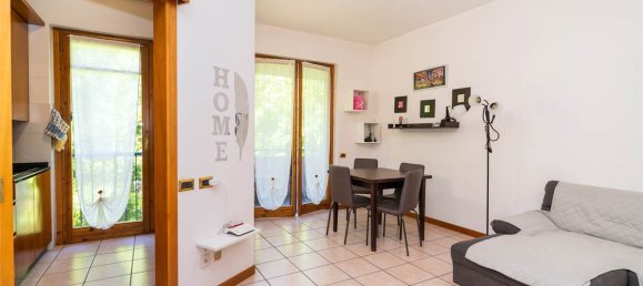 1 bedroom Apartment in Desio, Italy No. 352006 2