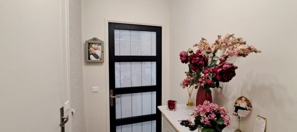 Studio in Senlis, France No. 259284 11