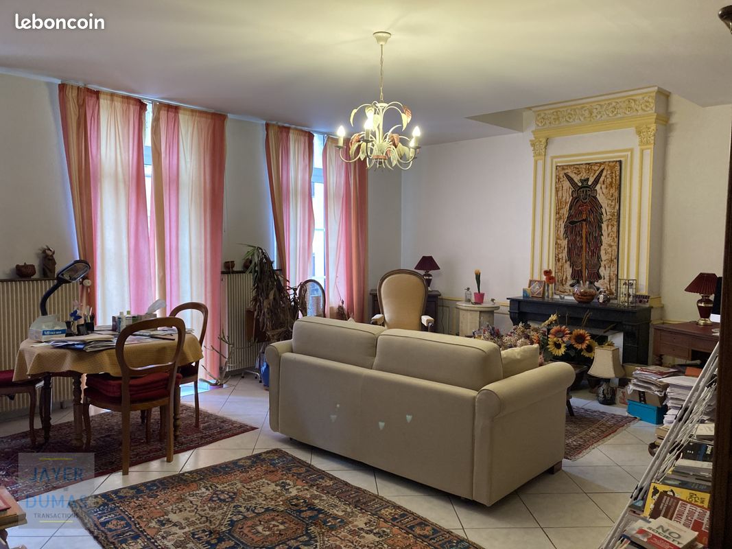 1 غرف نوم شقة في Chalon-sur-Saone, France رقم 203098