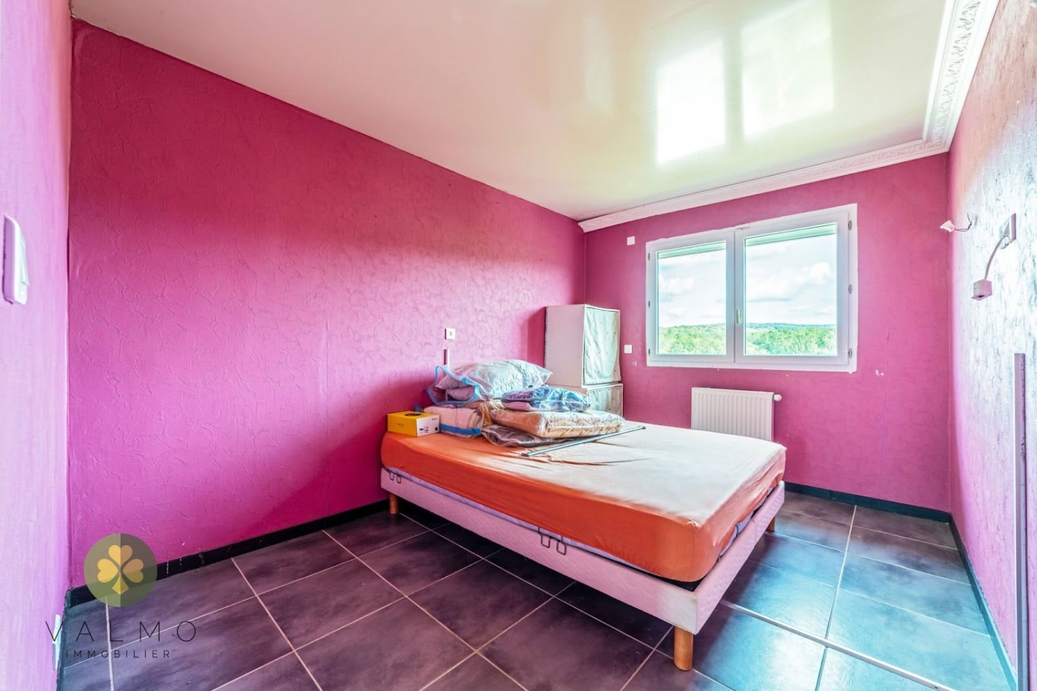 3 bedrooms House in Aulnay-sur-Mauldre, France No. 184485