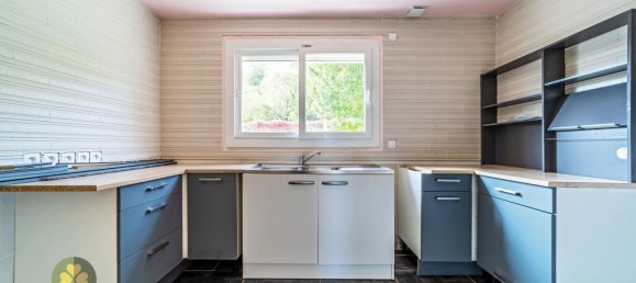 3 bedrooms House in Aulnay-sur-Mauldre, France No. 184485 3