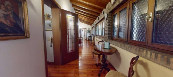 5 bedrooms Villa in Medicina, Italy No. 272592 8