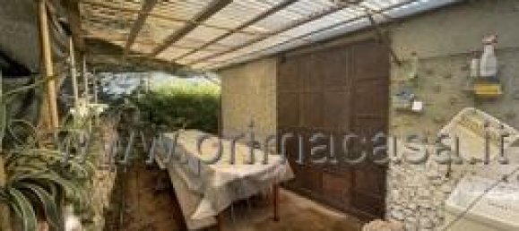 Земельный участок с 1 комнатой в Верона, Италия № 110058 10