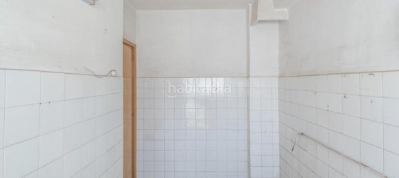 3 bedrooms Apartment in Granada, Spain No. 172877 19