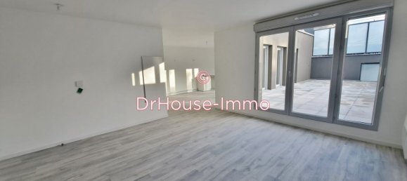 Apartamento de 2 dormitorios en Champs-sur-Marne, France No. 181514 10